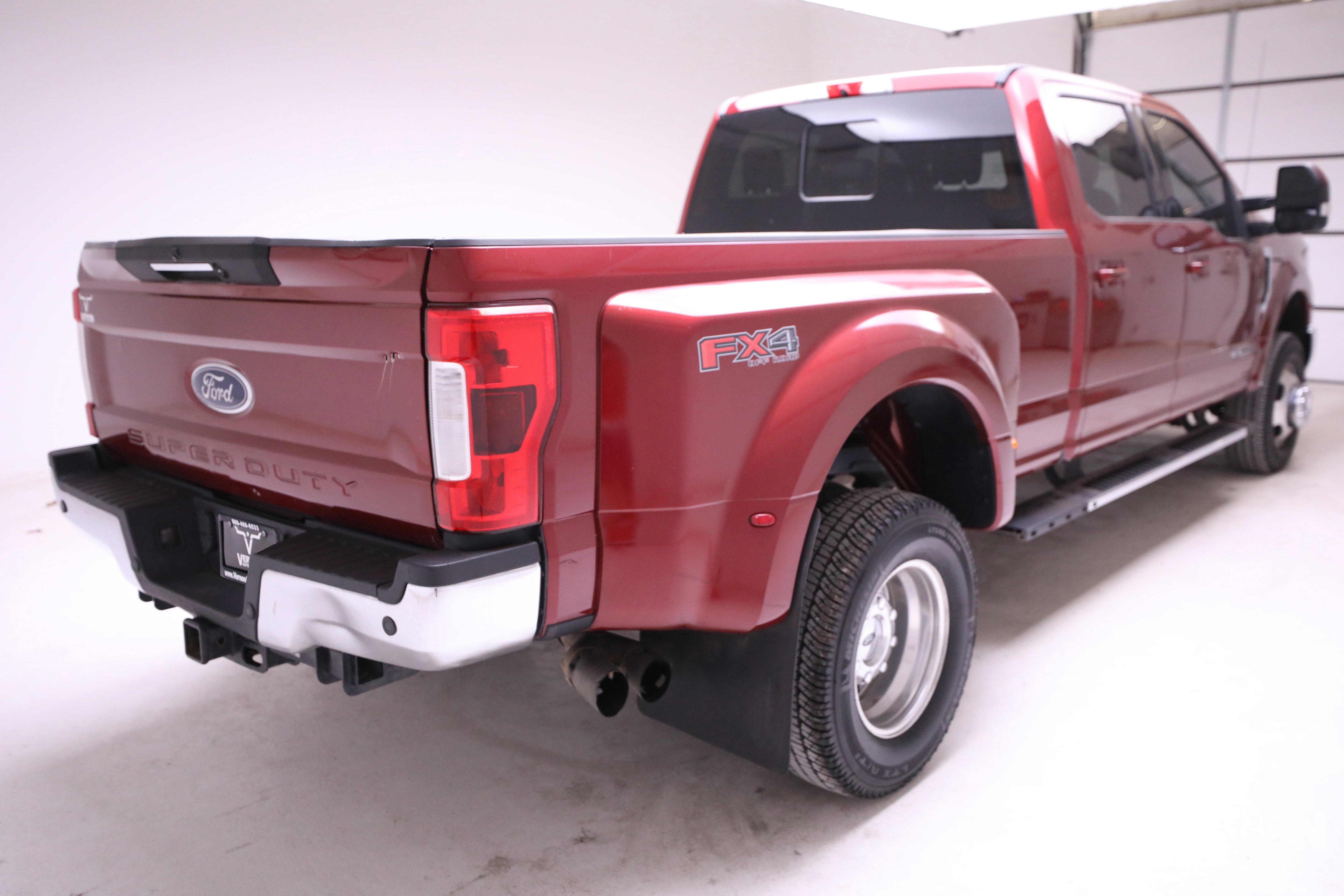 Used 2019 Ford F350 Lariat w/ Lariat Ultimate Package image 5