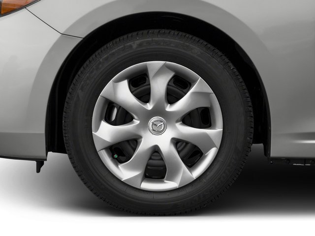 Used 2017 MAZDA MAZDA3 Sport w/ Preferred Equipment Package FWD image 14