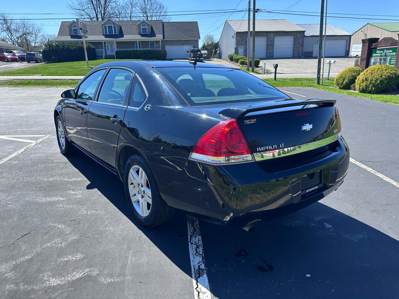 Used 2008 Chevrolet Impala LT FWD image 6