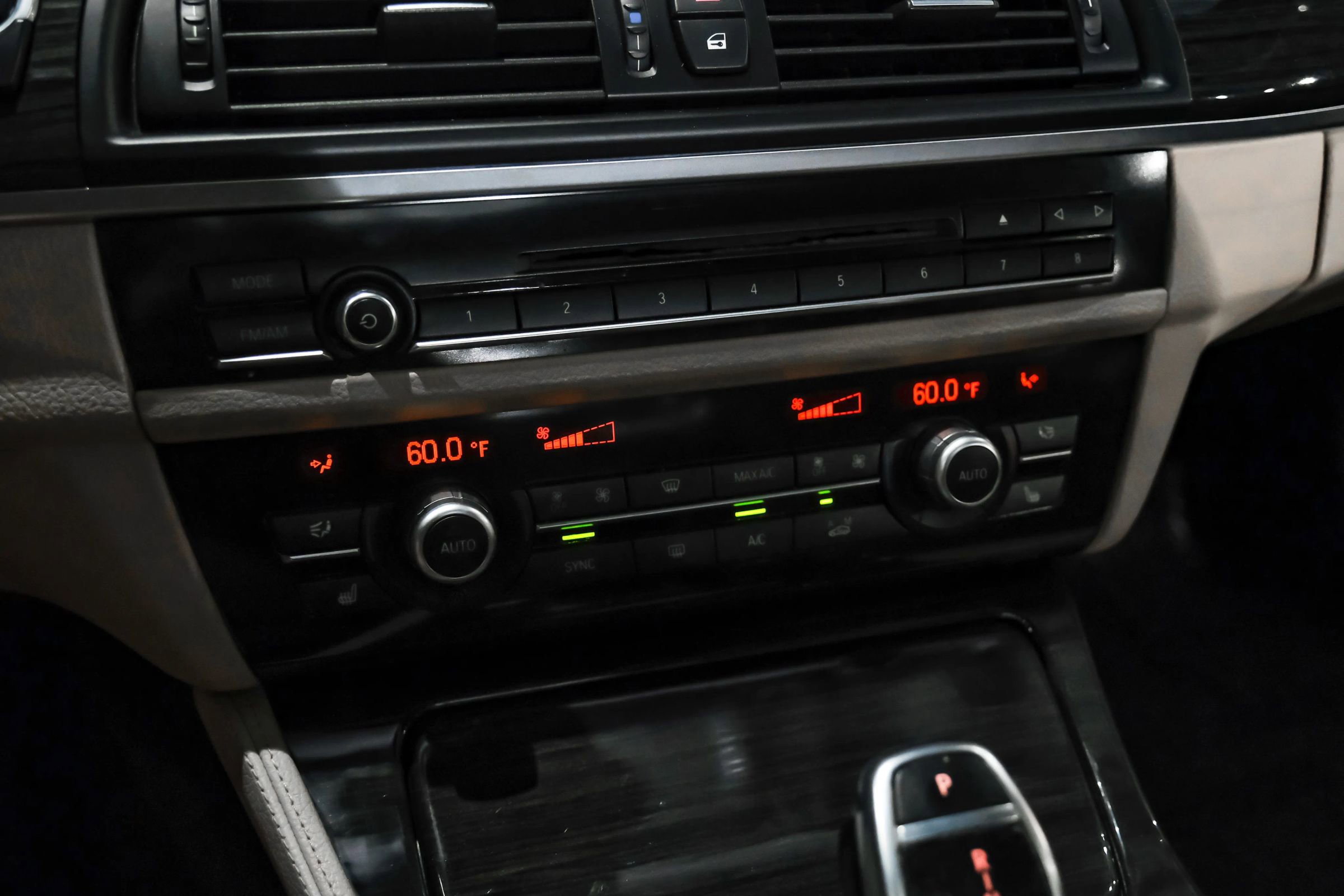 Used 2016 BMW 528i Sedan image 26