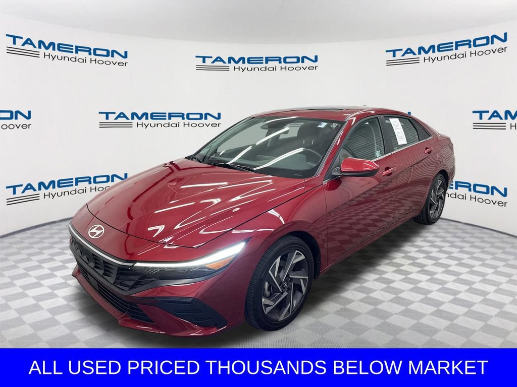 Certified 2025 Hyundai Elantra SEL w/ Cargo Package