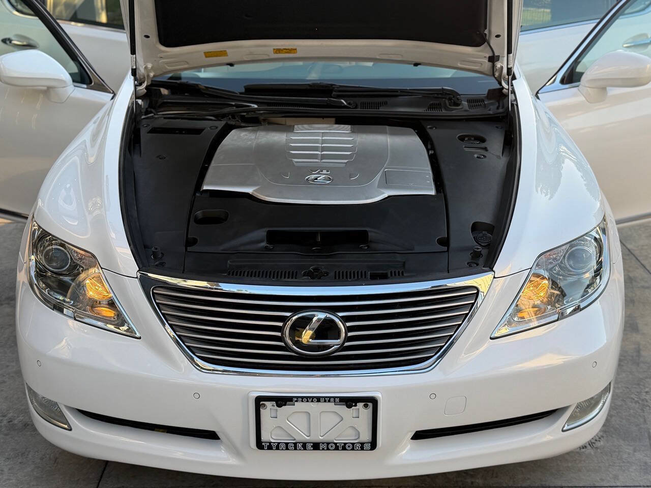Used 2007 Lexus LS 460 L RWD image 56
