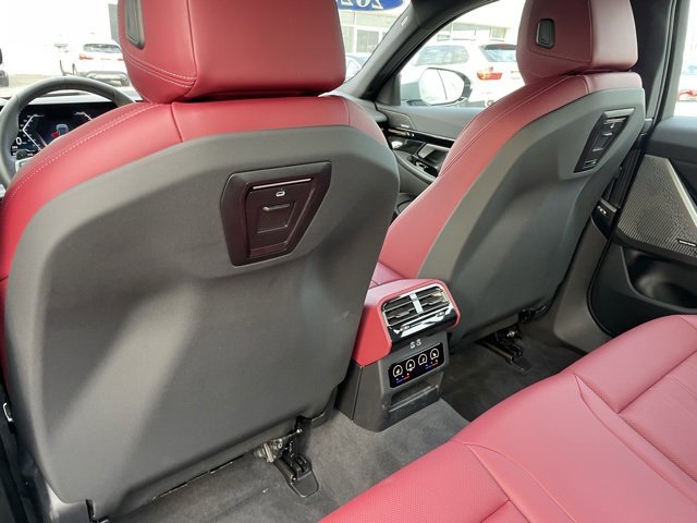 Used 2026 BMW 530i xDrive image 8