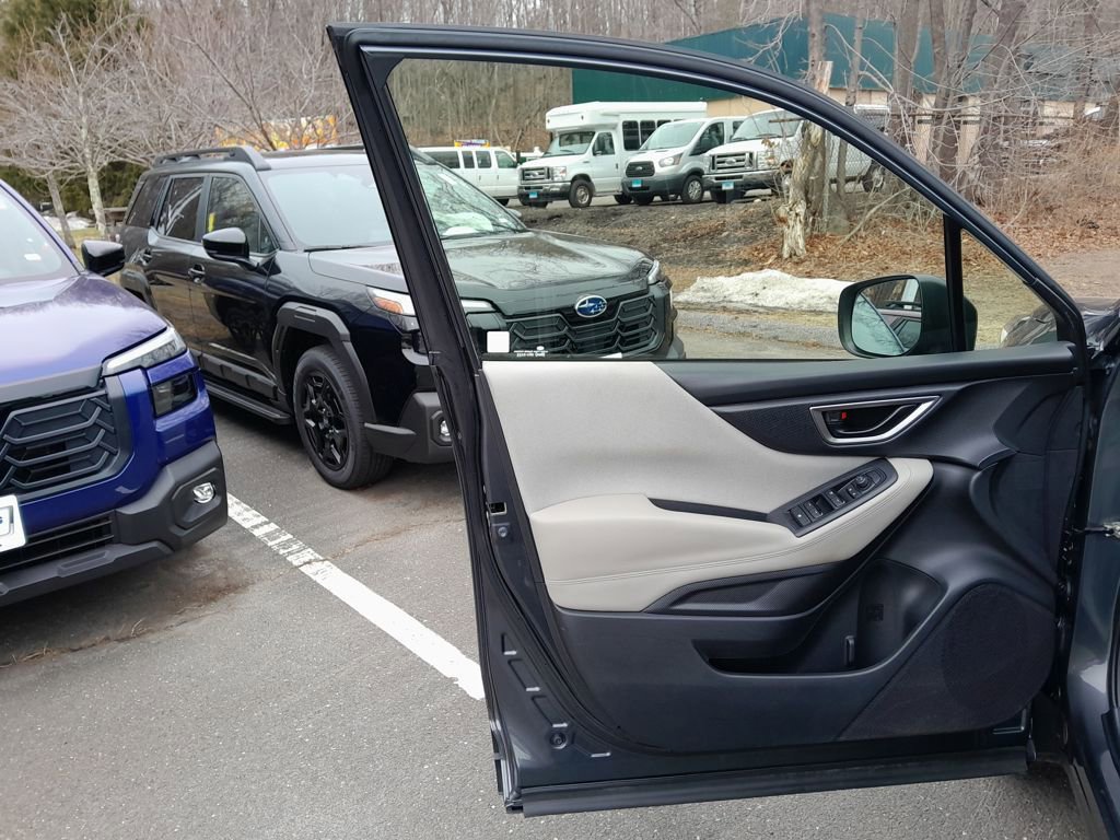 Certified 2023 Subaru Forester Base image 10