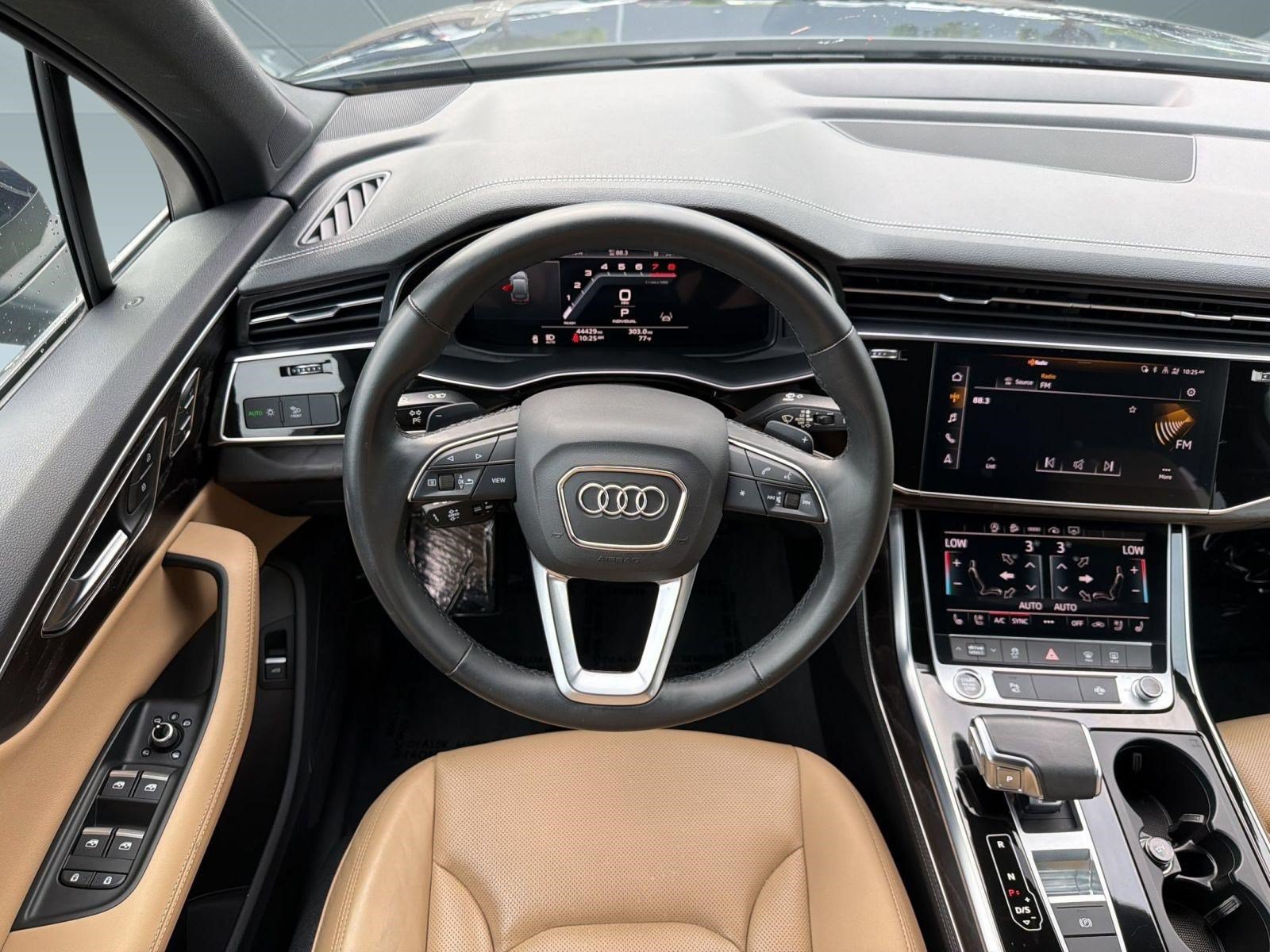 Used 2023 Audi Q7 3.0T Premium Plus w/ Premium Plus Package AWD/4WD image 29