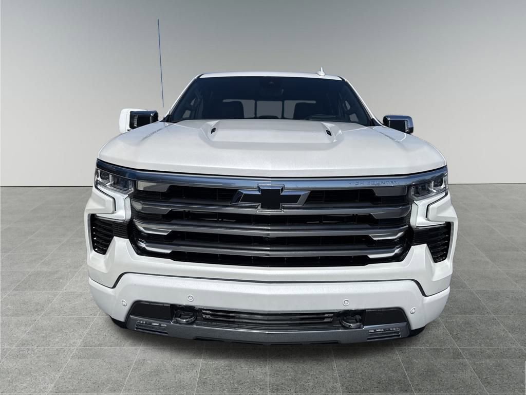 Used 2023 Chevrolet Silverado 1500 High Country w/ High Country Premium Package image 9
