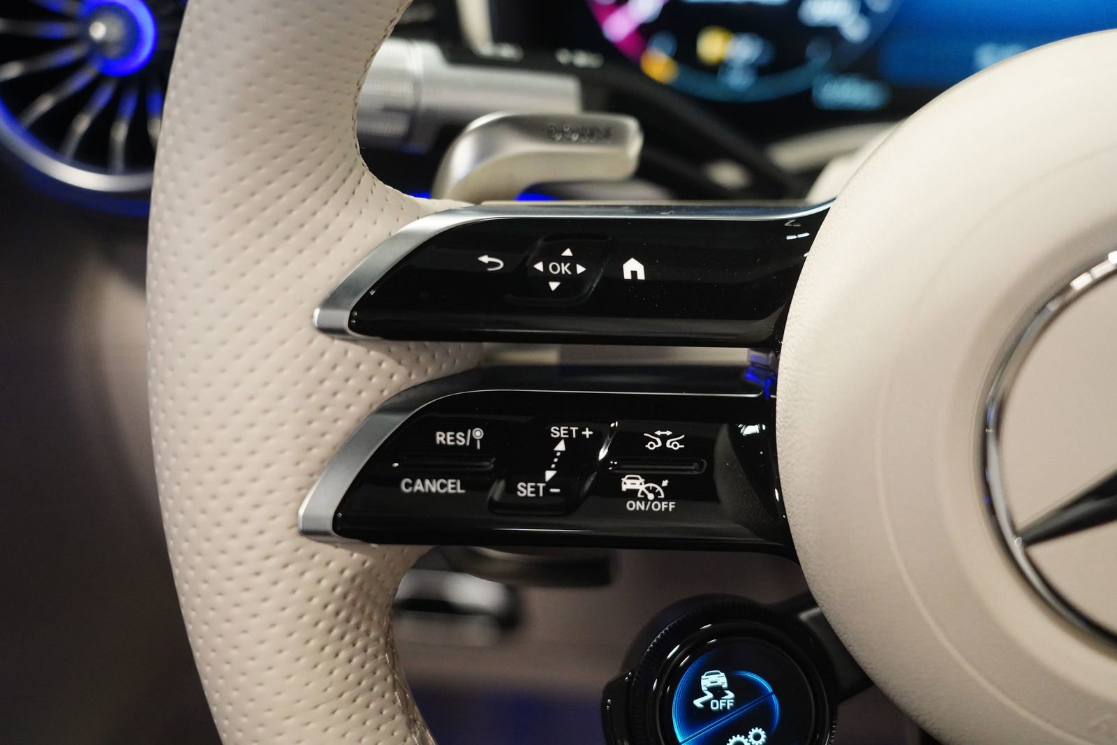 New 2026 Mercedes-Benz SL 55 AMG 4MATIC image 22