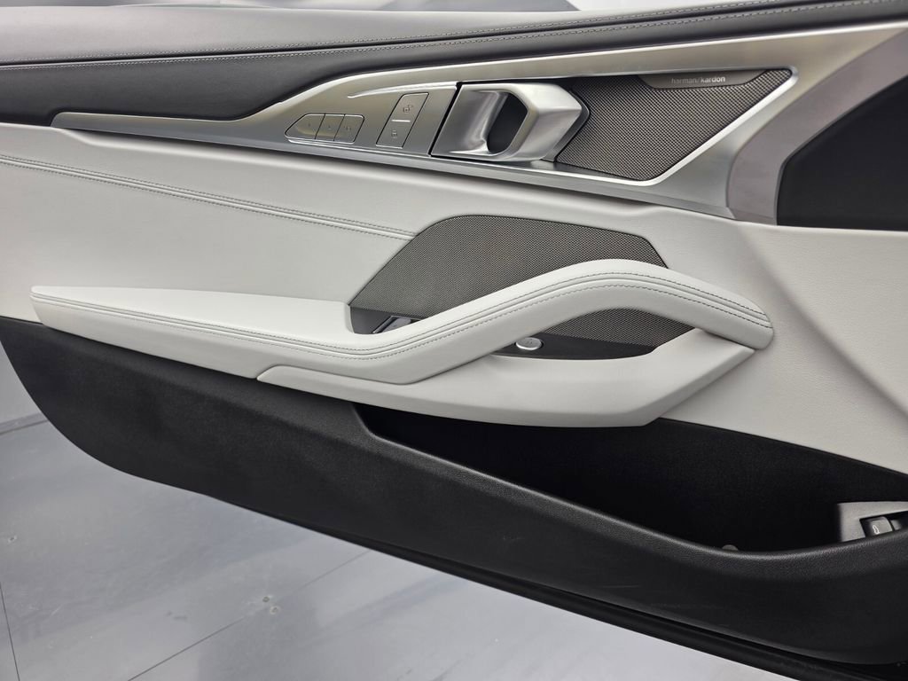 Used 2025 BMW M8 Competition image 25