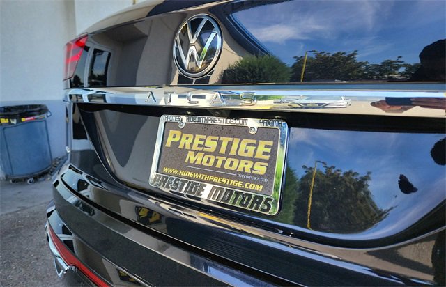 Used 2022 Volkswagen Atlas Cross Sport SEL Premium R-Line image 12