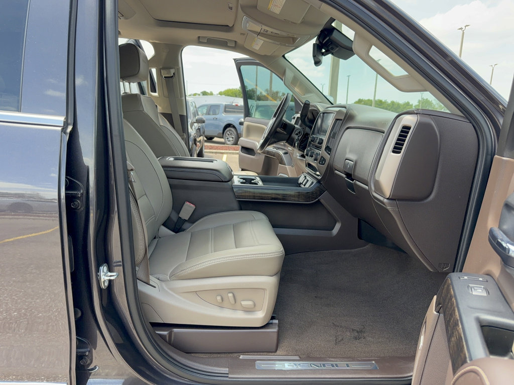 Used 2016 GMC Sierra 2500 Denali AWD/4WD image 14