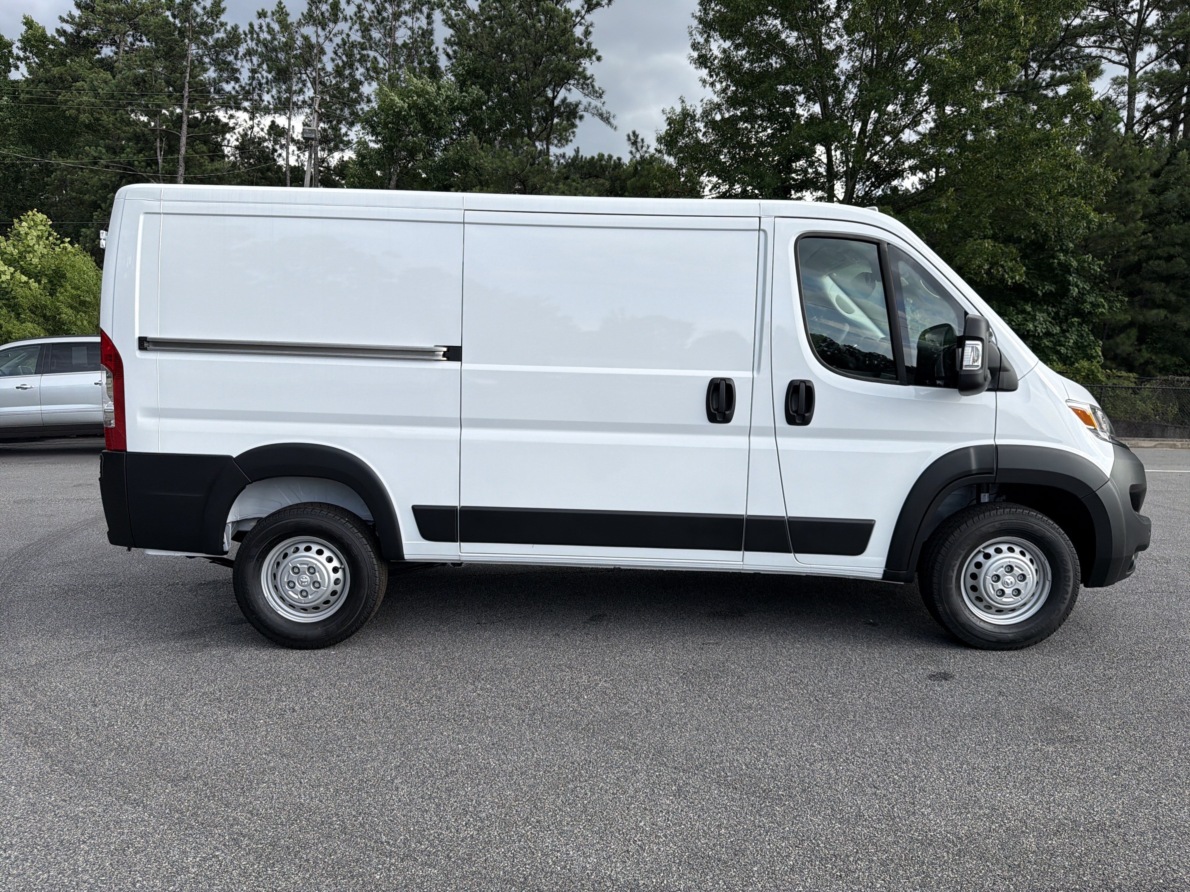 New 2026 RAM ProMaster 1500 w/ Safety Group FWD image 9
