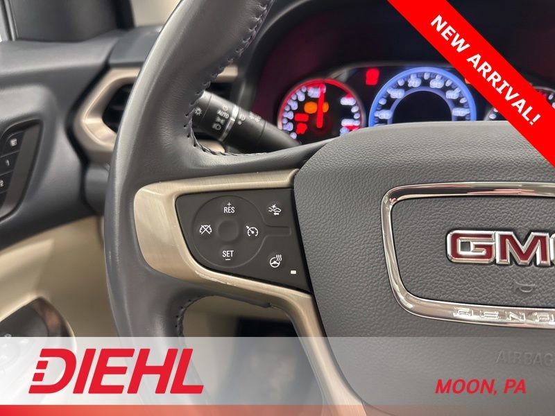 Used 2022 GMC Acadia Denali w/ Denali Ultimate Package AWD/4WD image 19