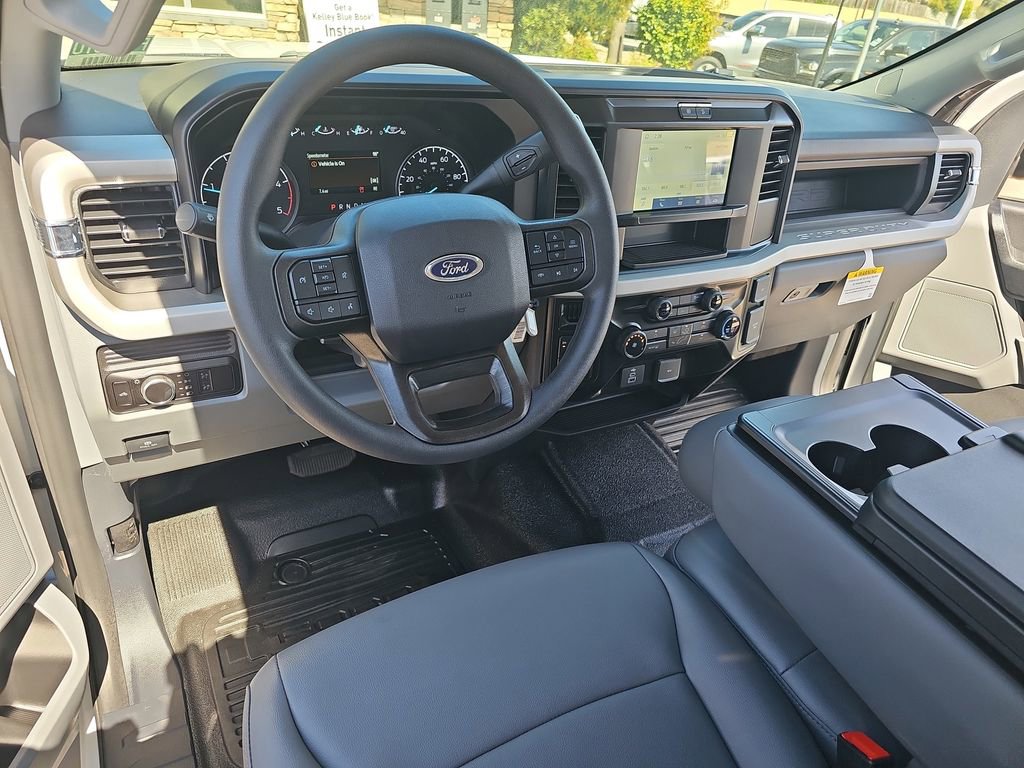 New 2026 Ford F350 XL w/ FX4 Off-Road Package AWD/4WD image 15