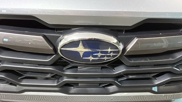 Used 2024 Subaru Crosstrek 2.5i Limited AWD/4WD image 9