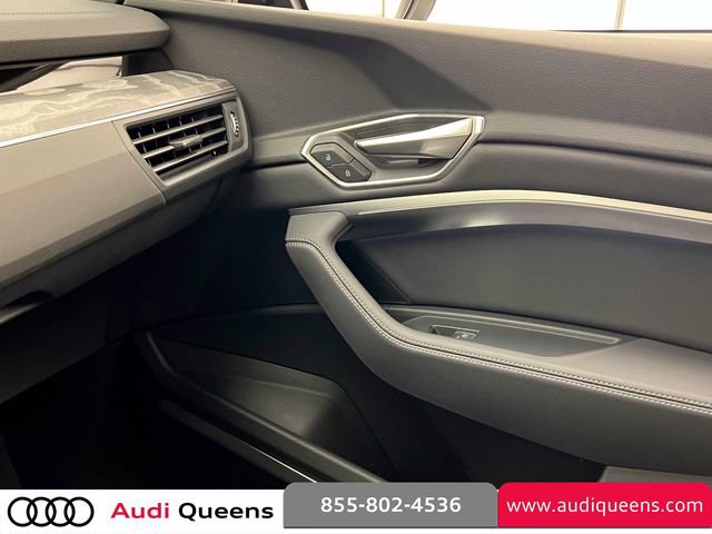 Certified 2023 Audi e-tron Premium Plus w/ Premium Plus Package image 36