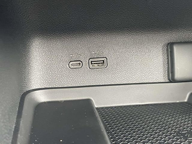 New 2026 Chevrolet Traverse RS image 16