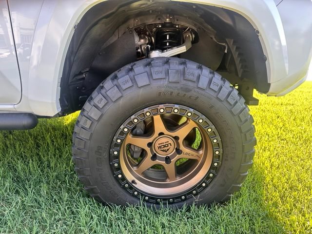 Used 2023 Toyota Tacoma TRD Sport AWD/4WD image 13