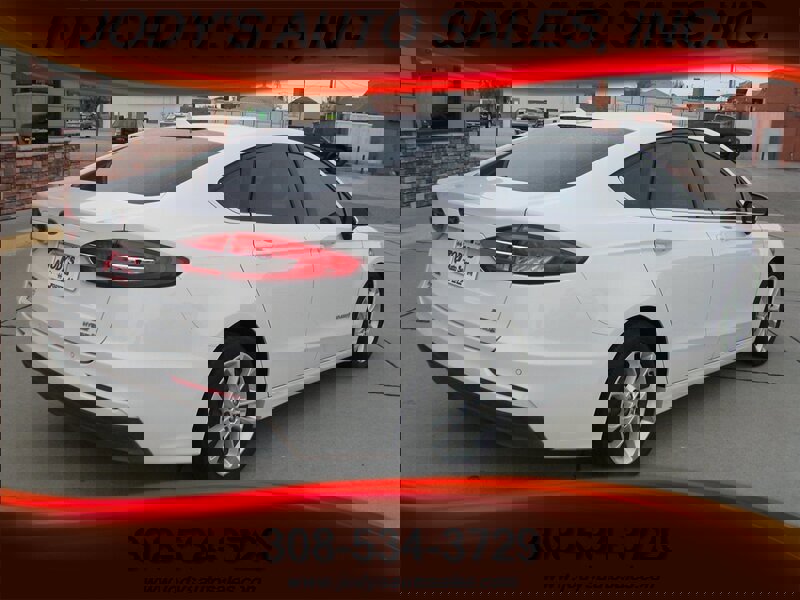 Used 2019 Ford Fusion SE image 36