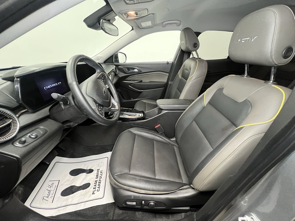 Used 2025 Chevrolet Trax ACTIV w/ Driver Confidence Package image 4