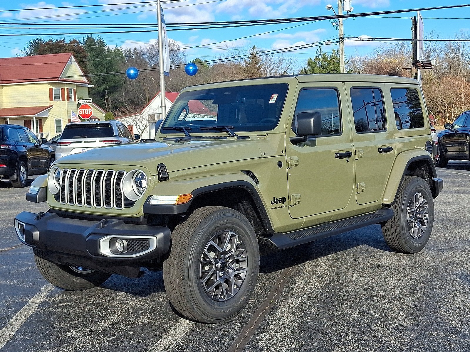 New 2026 Jeep Wrangler Unlimited Sahara AWD/4WD image 3