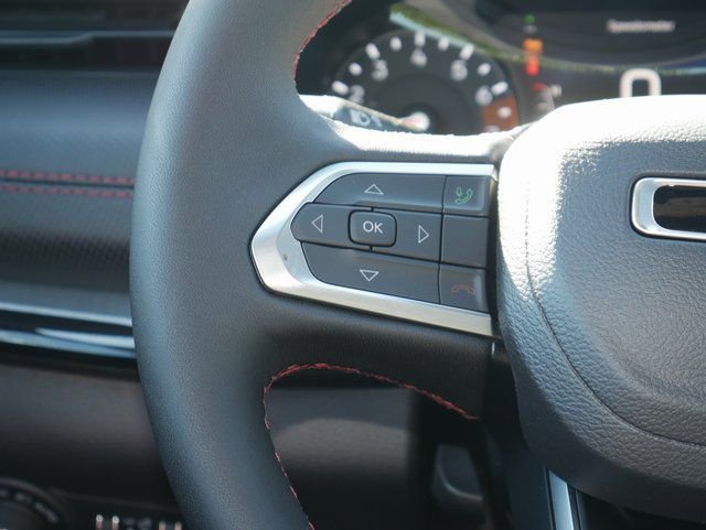 New 2026 Jeep Compass Trailhawk image 13