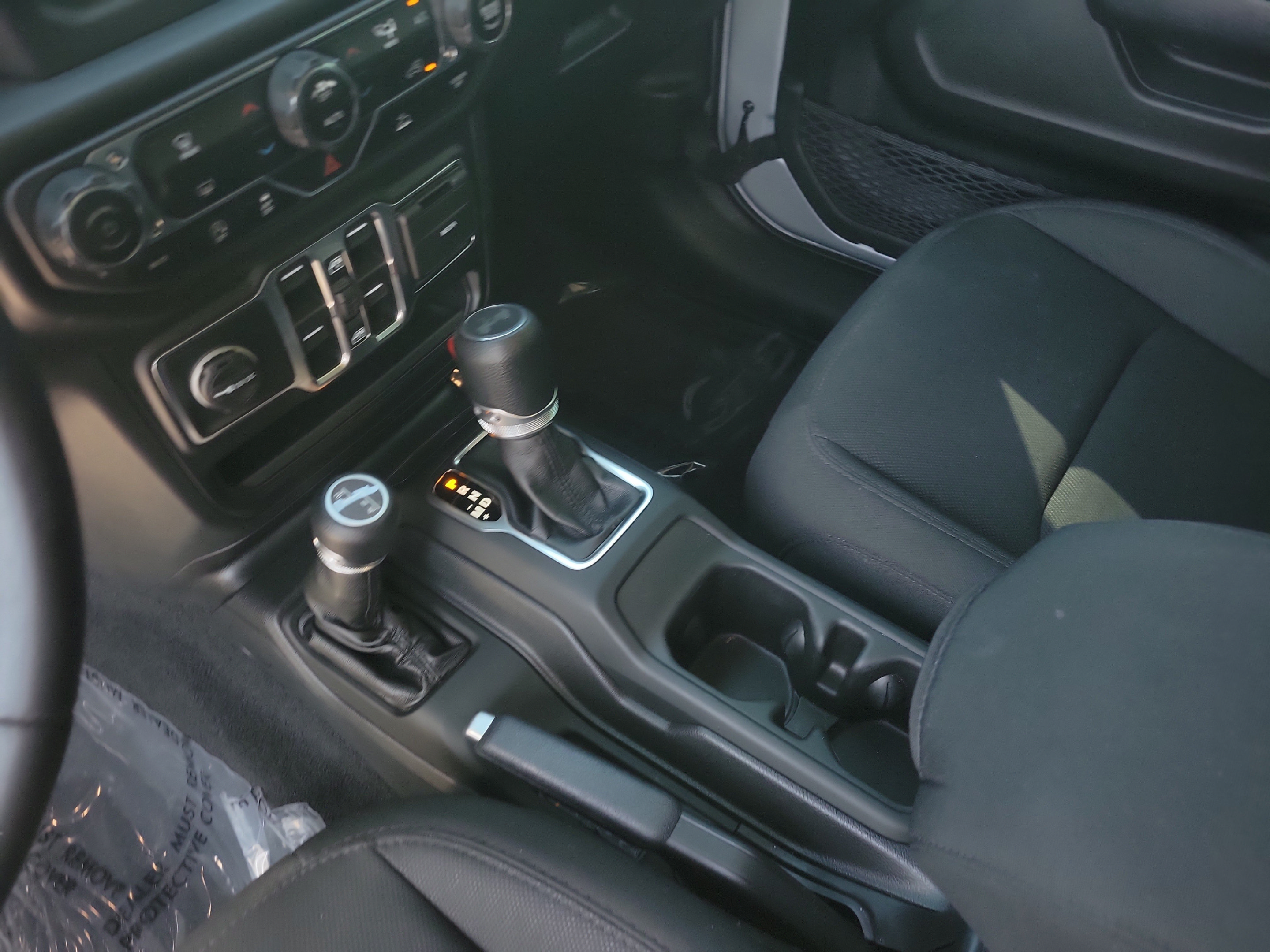 Used 2022 Jeep Wrangler Unlimited Sport AWD/4WD image 20