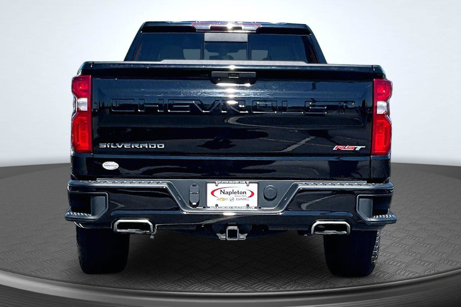 Used 2020 Chevrolet Silverado 1500 RST AWD/4WD image 4