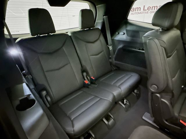 Used 2024 Cadillac XT6 Premium Luxury w/ Technology Package image 31