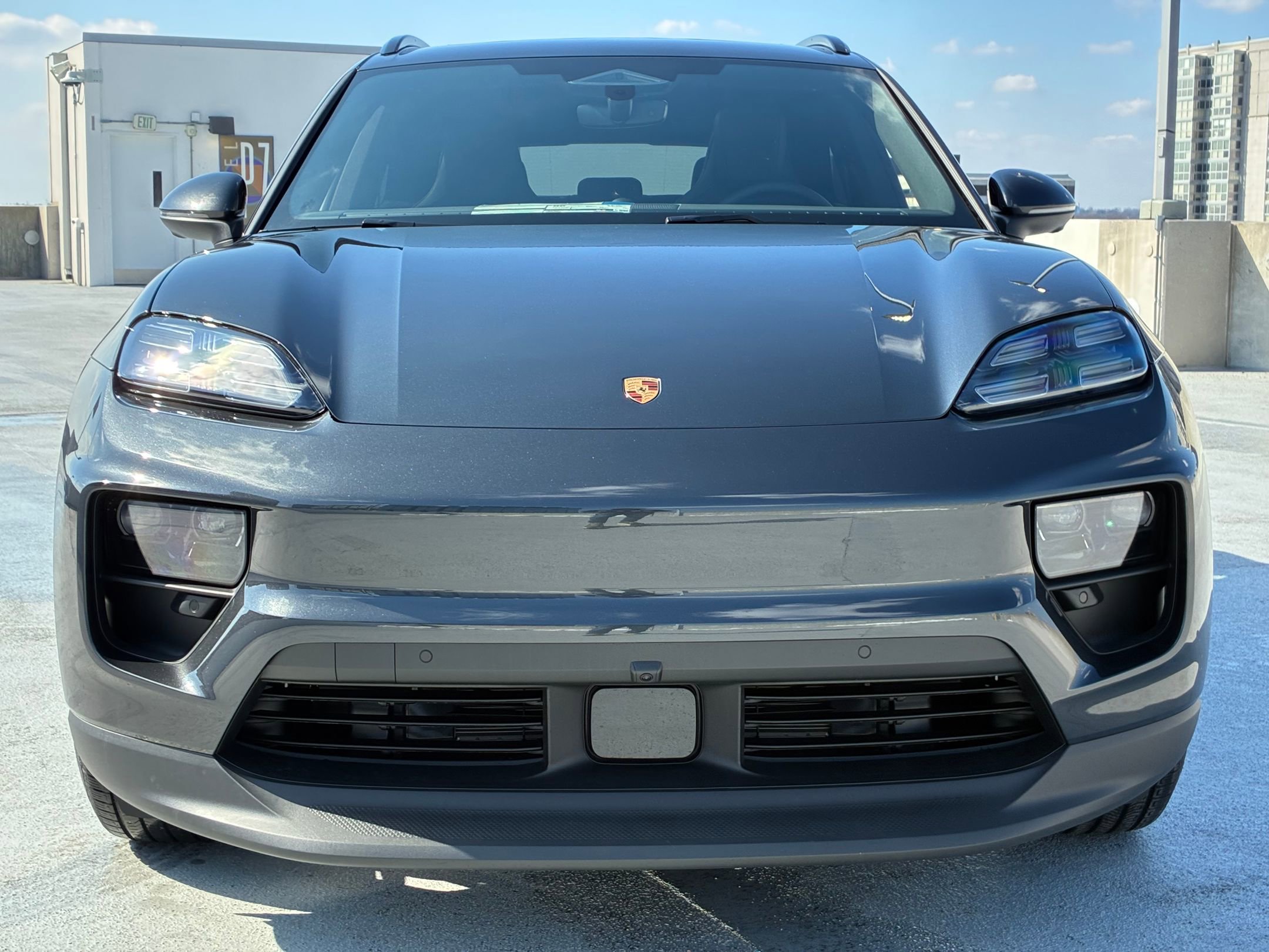 New 2026 Porsche Macan 4 Electric AWD/4WD image 6