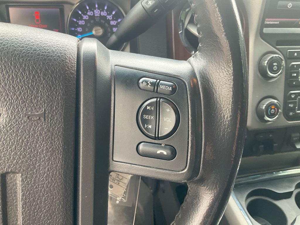 Used 2016 Ford F250 Lariat w/ Lariat Ultimate Package AWD/4WD image 20