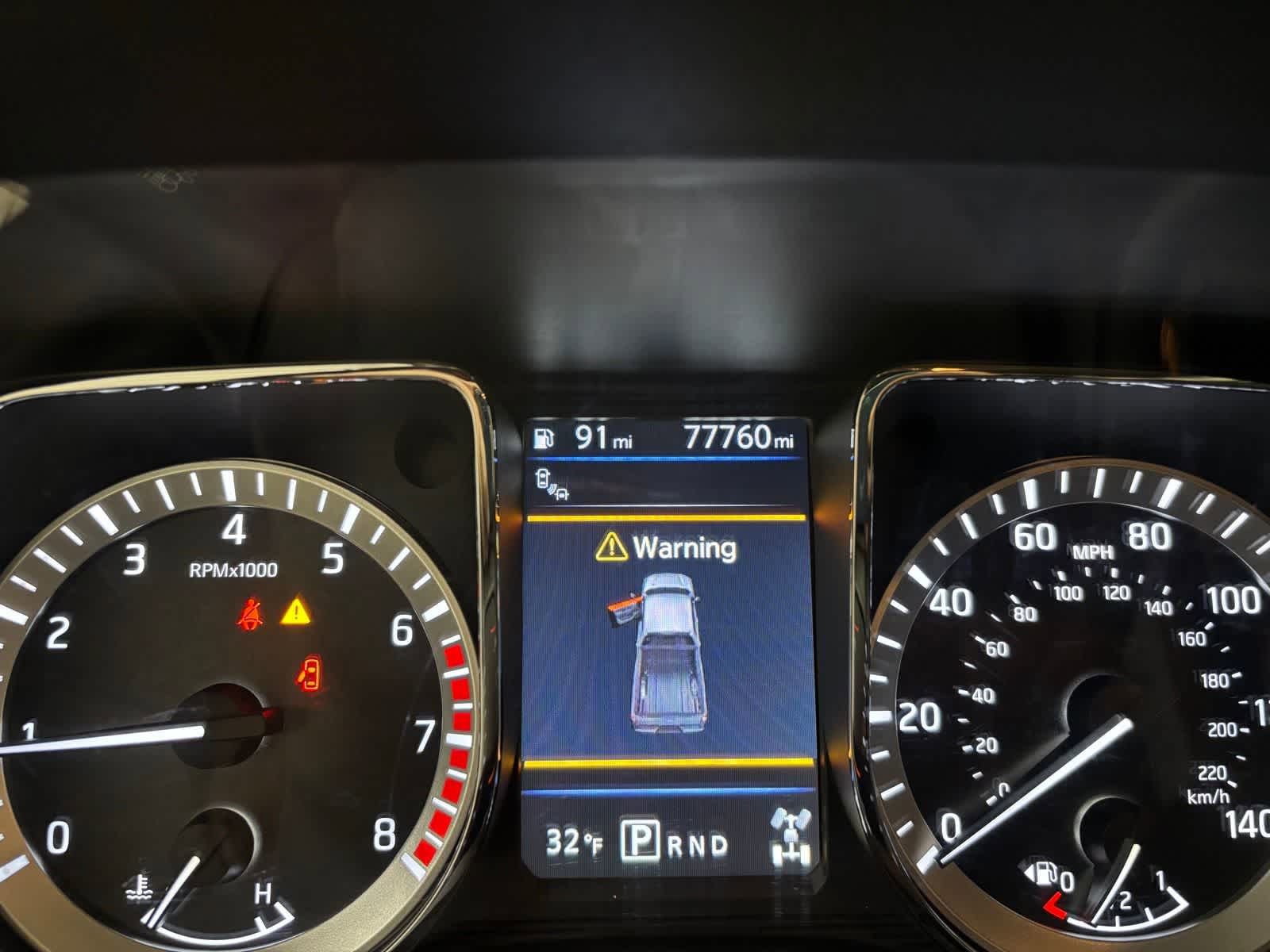 Used 2019 Nissan Titan Platinum Reserve AWD/4WD image 17