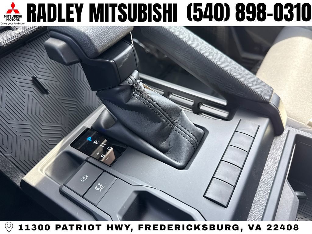 Used 2024 Toyota Tacoma SR image 11