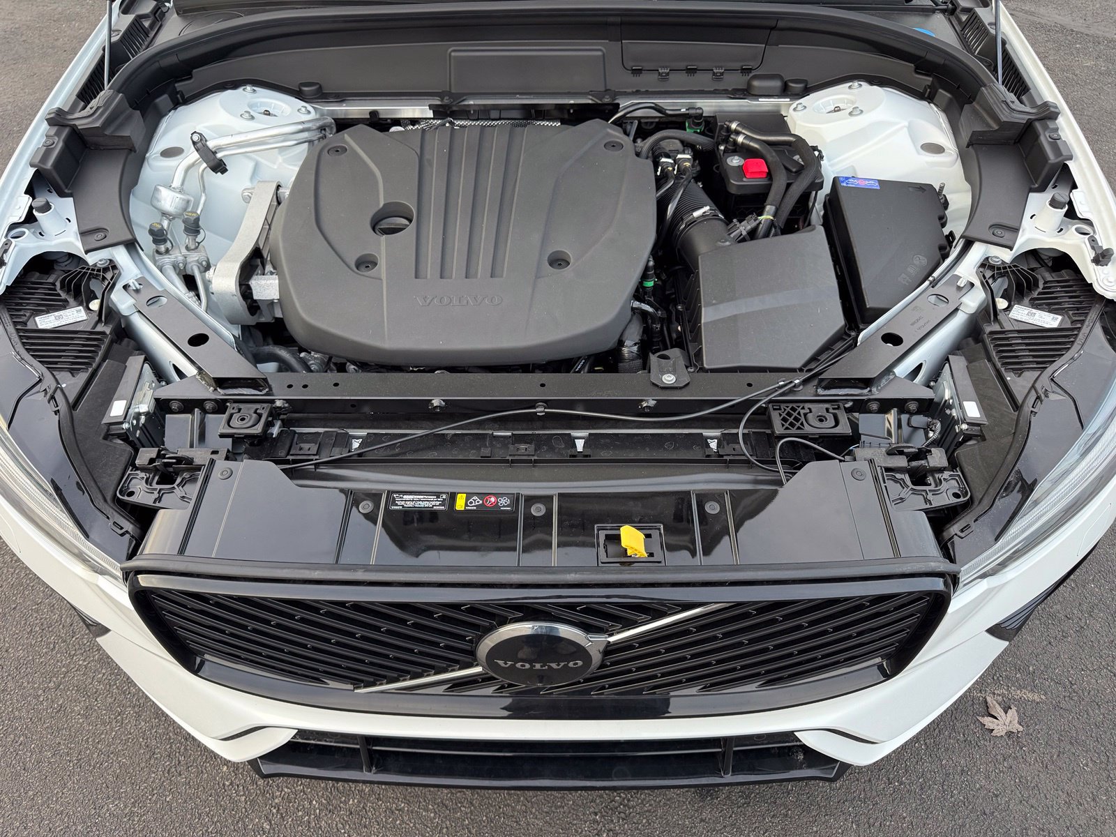 New 2026 Volvo XC60 B5 Ultra w/ Protection Package Premier AWD/4WD image 41