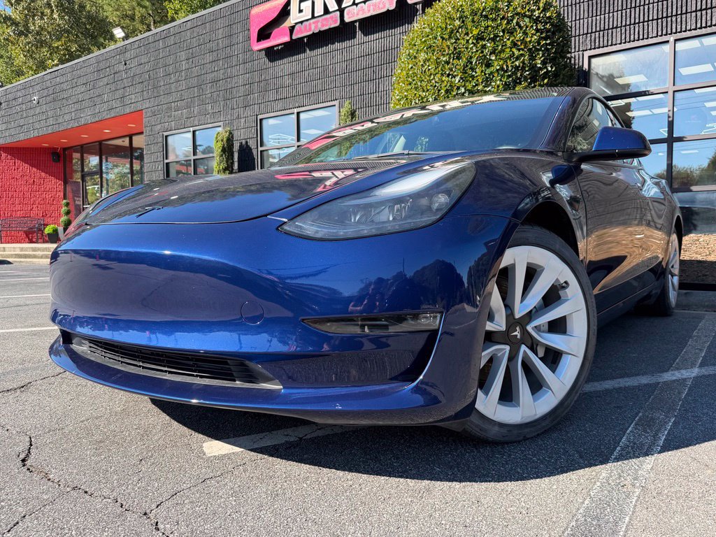 Used 2023 Tesla Model 3 Standard Range RWD image 2
