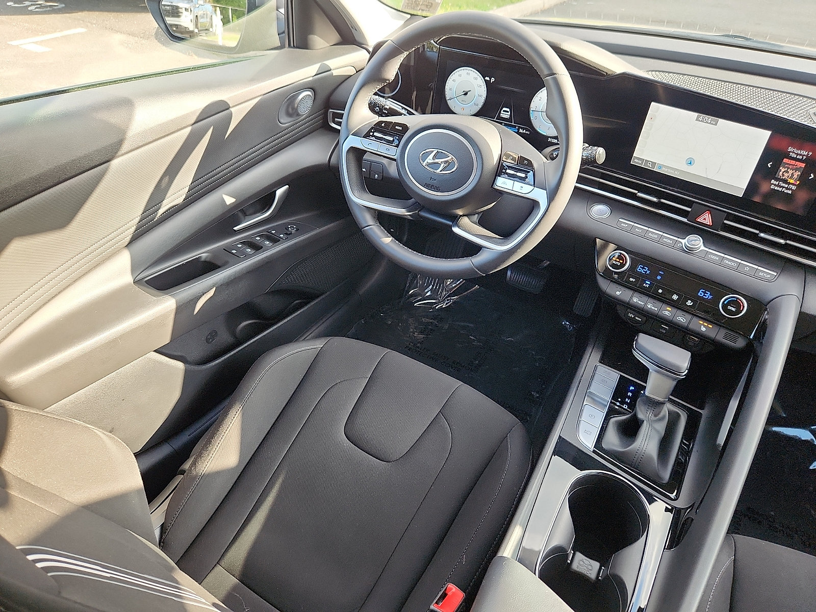 Certified 2023 Hyundai Elantra SEL w/ Convenience Package FWD image 13