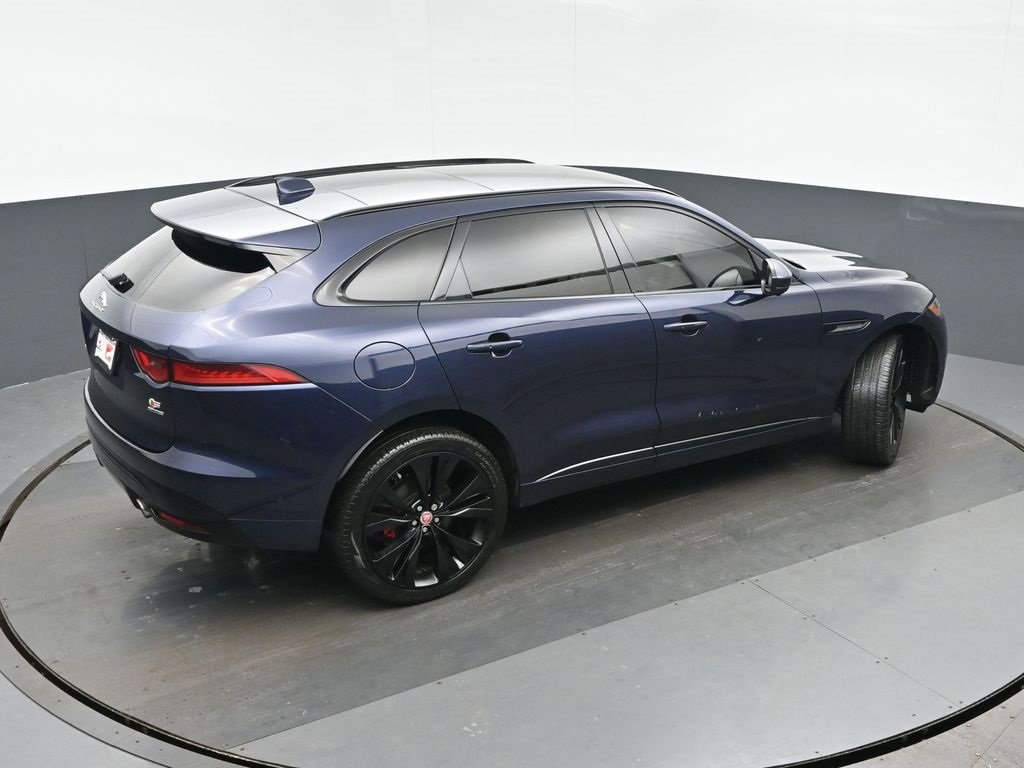 Used 2019 Jaguar F-PACE S image 35