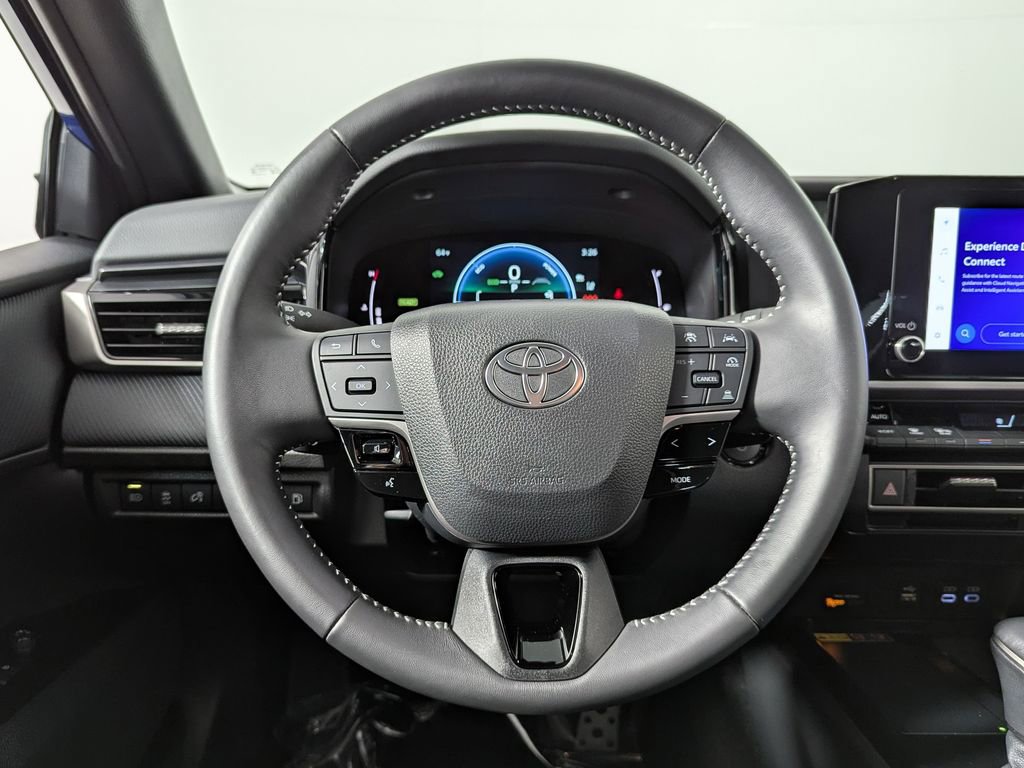 Certified 2025 Toyota Camry SE AWD/4WD image 23
