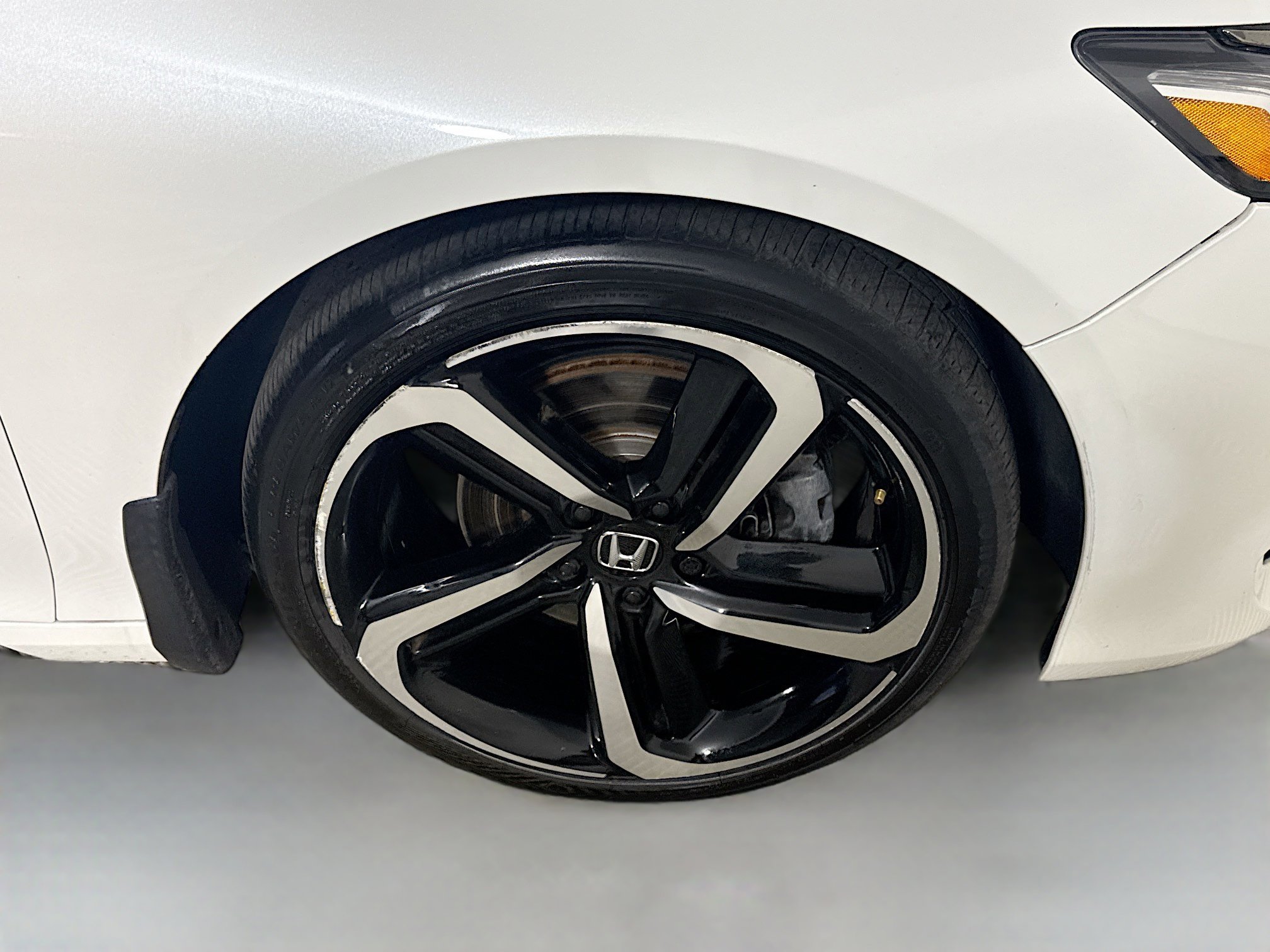 Used 2020 Honda Accord Sport image 32