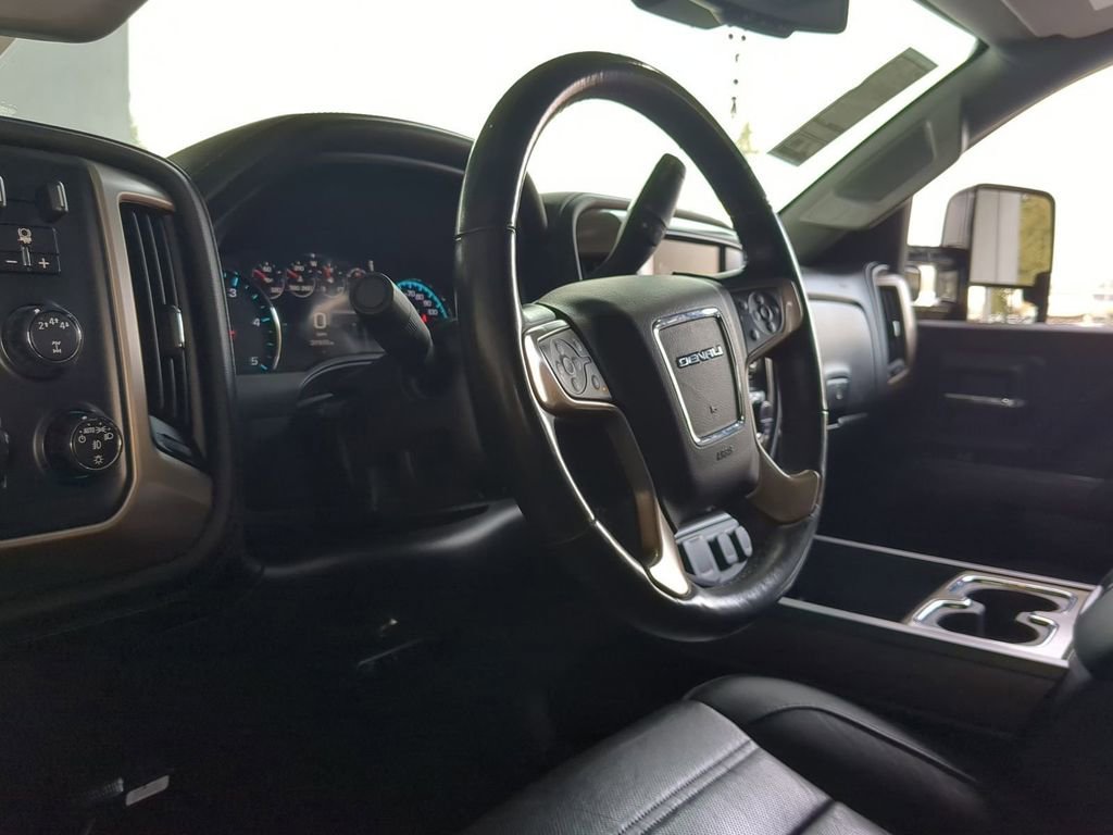 Used 2017 GMC Sierra 2500 Denali w/ Duramax Plus Package image 19