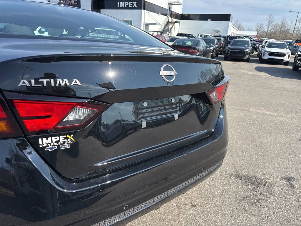 Used 2025 Nissan Altima 2.5 SV image 27