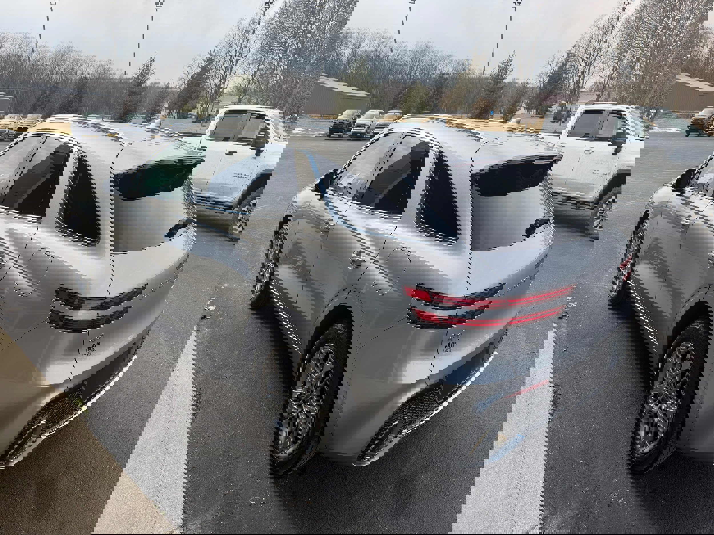 Used 2023 Genesis GV70 2.5T w/ Select Package image 10