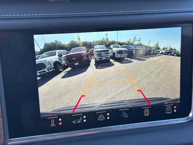 Used 2023 GMC Yukon Denali Ultimate AWD/4WD image 35