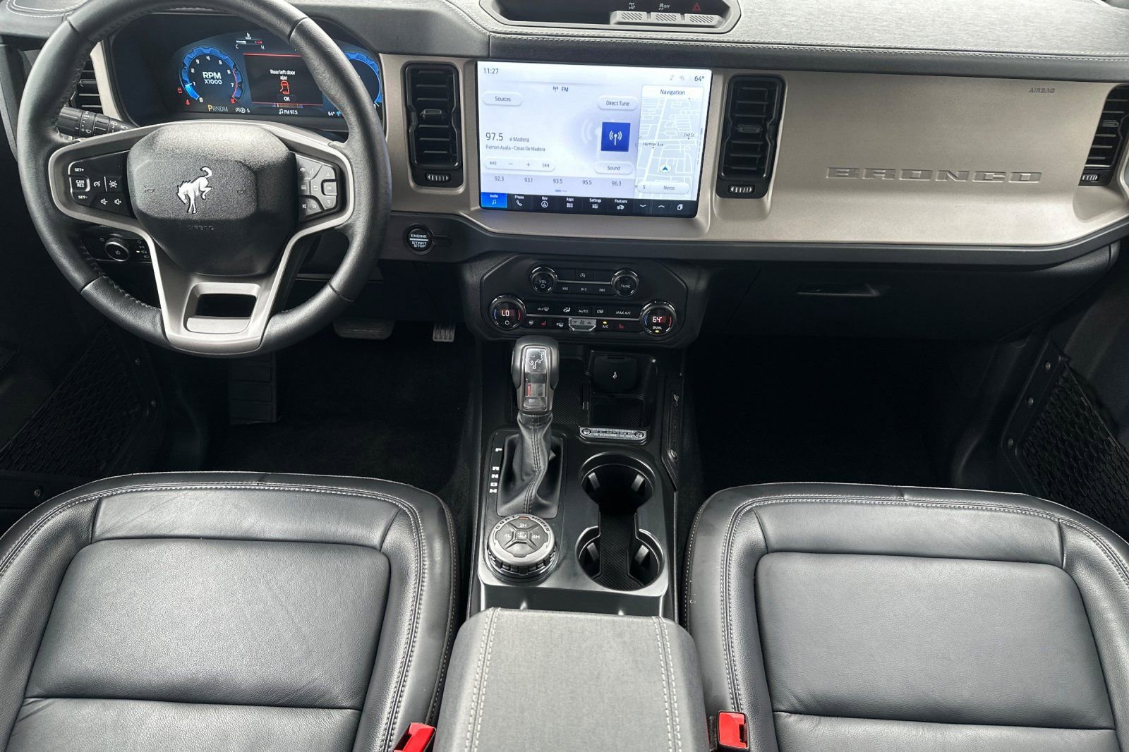 Used 2025 Ford Bronco Outer Banks image 13