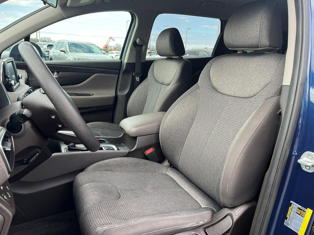 Used 2019 Hyundai Santa Fe SE image 13
