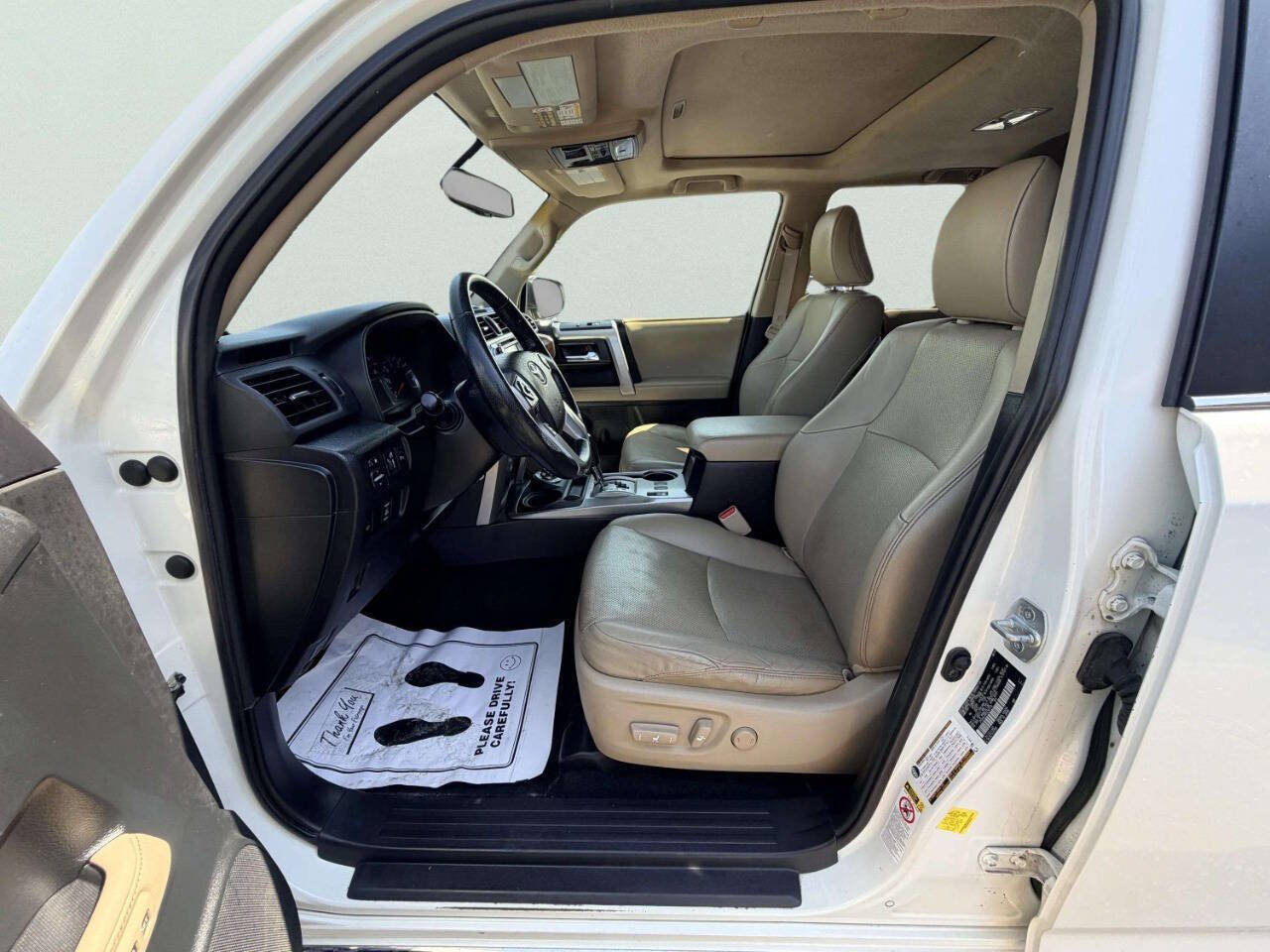 Used 2016 Toyota 4Runner Limited AWD/4WD image 17