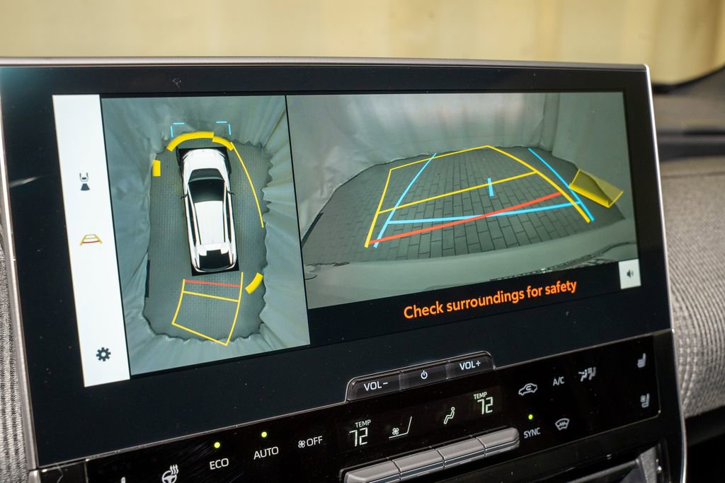 Used 2025 Toyota bZ4X AWD image 15