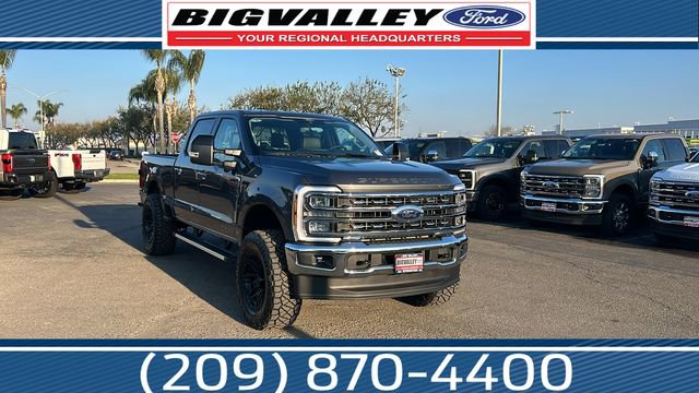 New 2026 Ford F250 Lariat w/ FX4 Off-Road Package