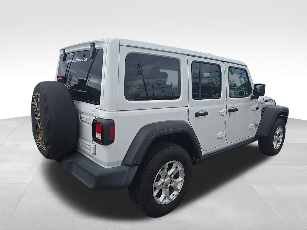 Used 2021 Jeep Wrangler Unlimited Islander AWD/4WD image 3