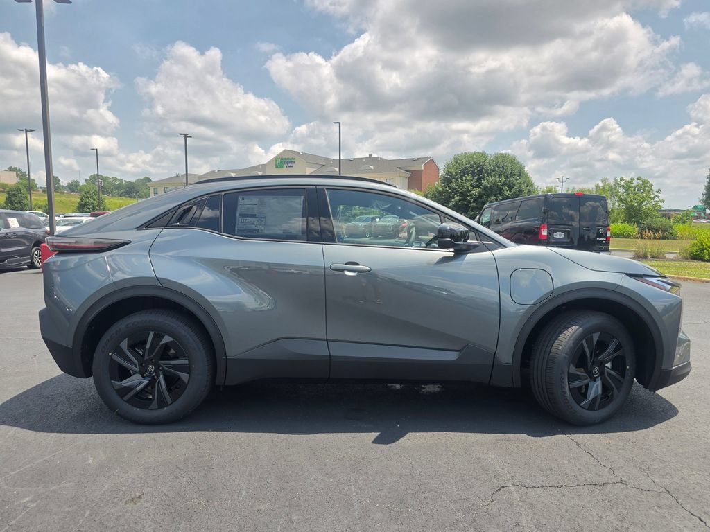 New 2026 Toyota C-HR w/ Cold Weather Package AWD/4WD image 9