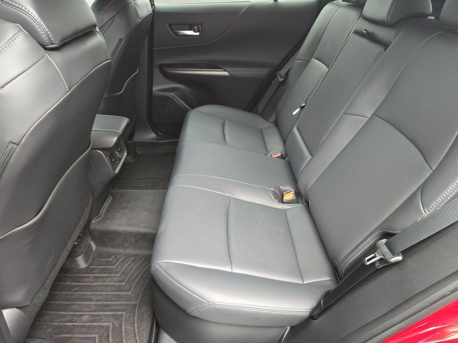 Certified 2024 Toyota Venza Nightshade AWD/4WD image 17